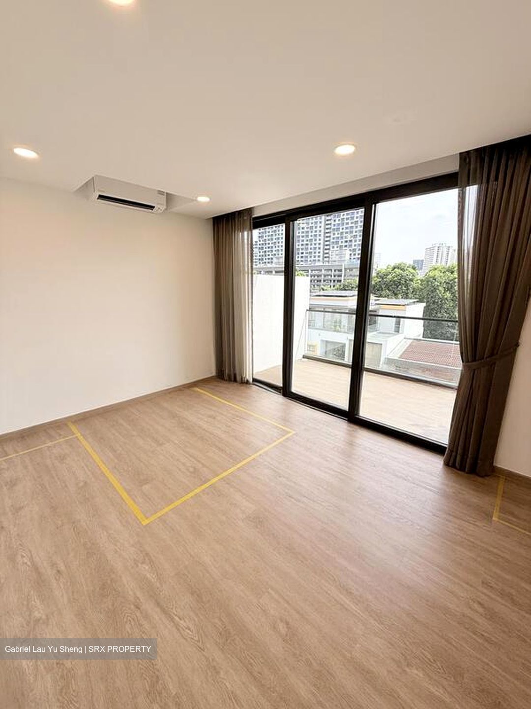 Shrewsbury Road (D11), Terrace #578684851